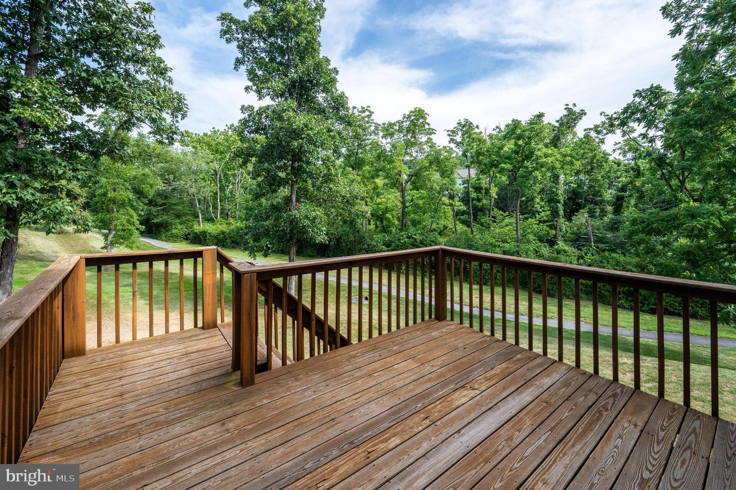 189 Walton Ct Property Photo 11