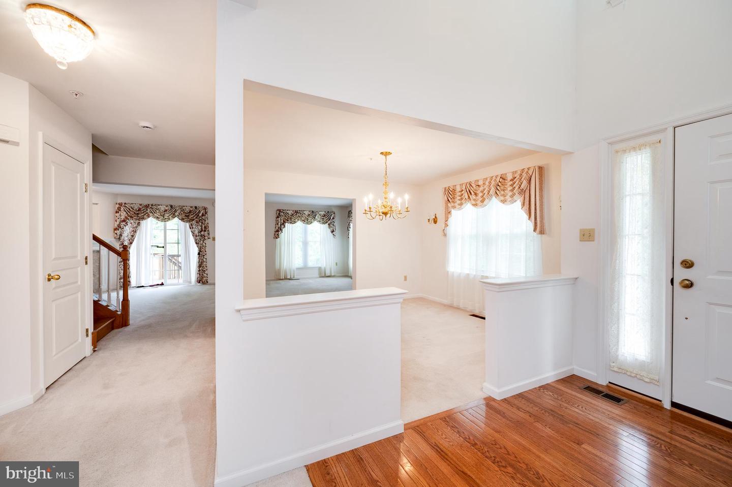 189 Walton Ct Property Photo 16