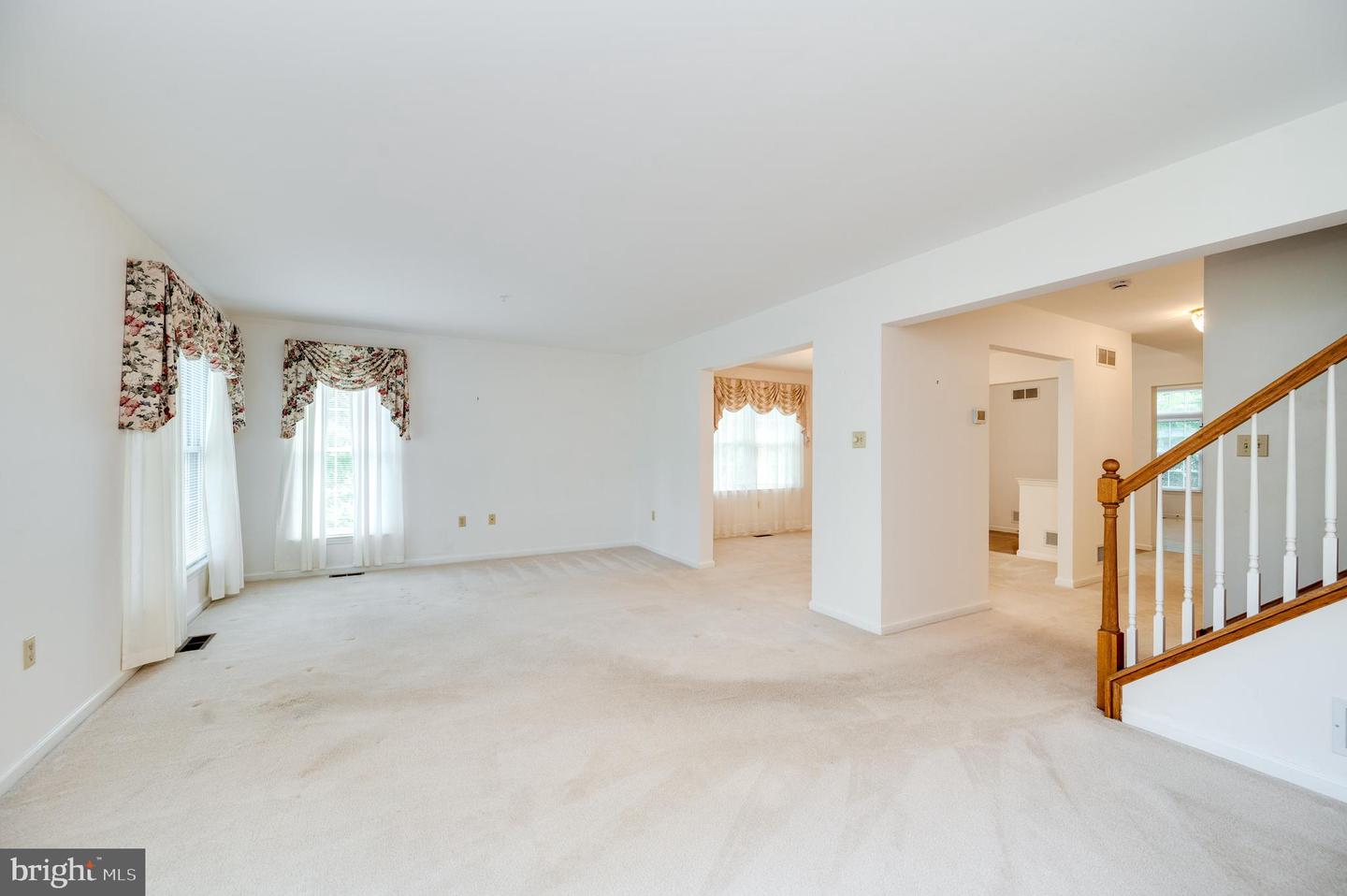 189 Walton Ct Property Photo 21