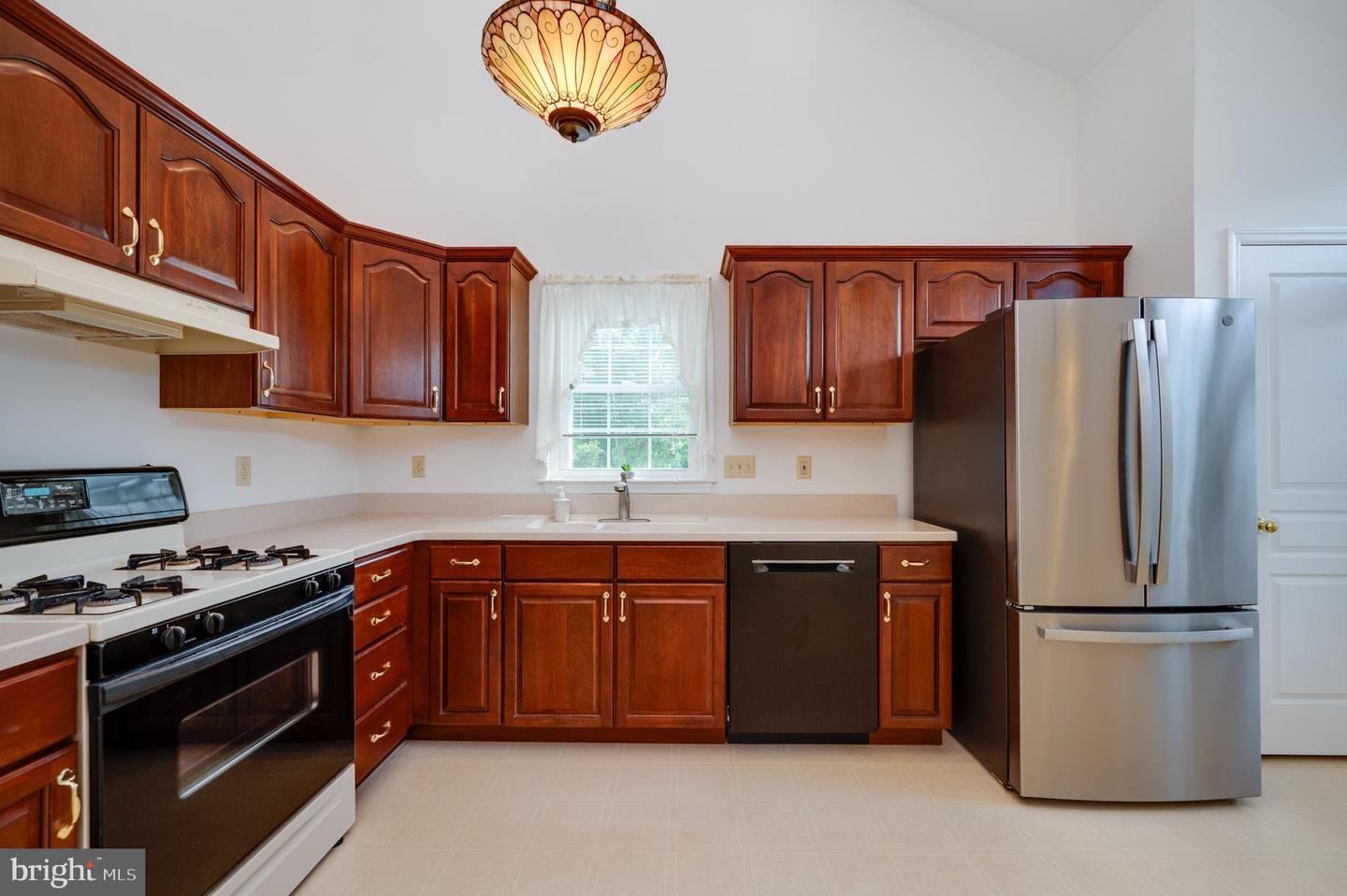 189 Walton Ct Property Photo 27