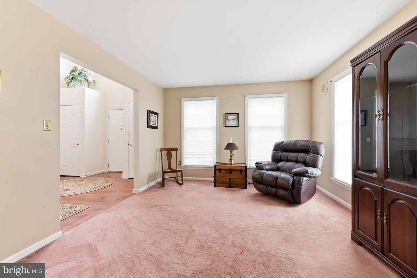 9 Sycamore Dr Property Photo 17