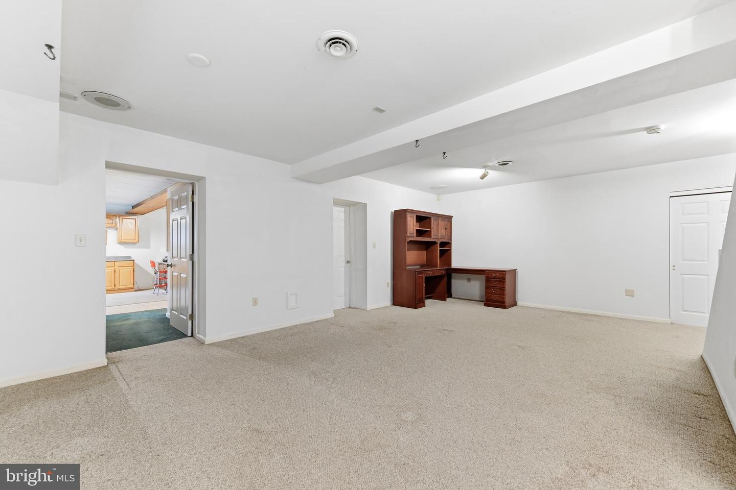 9 Sycamore Dr Property Photo 37