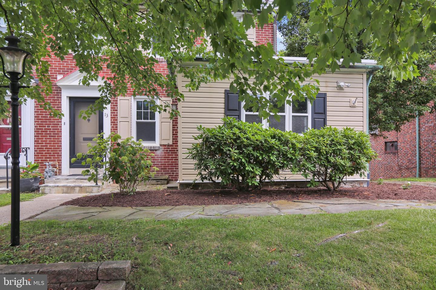 13 Endlich Ave Property Photo 1