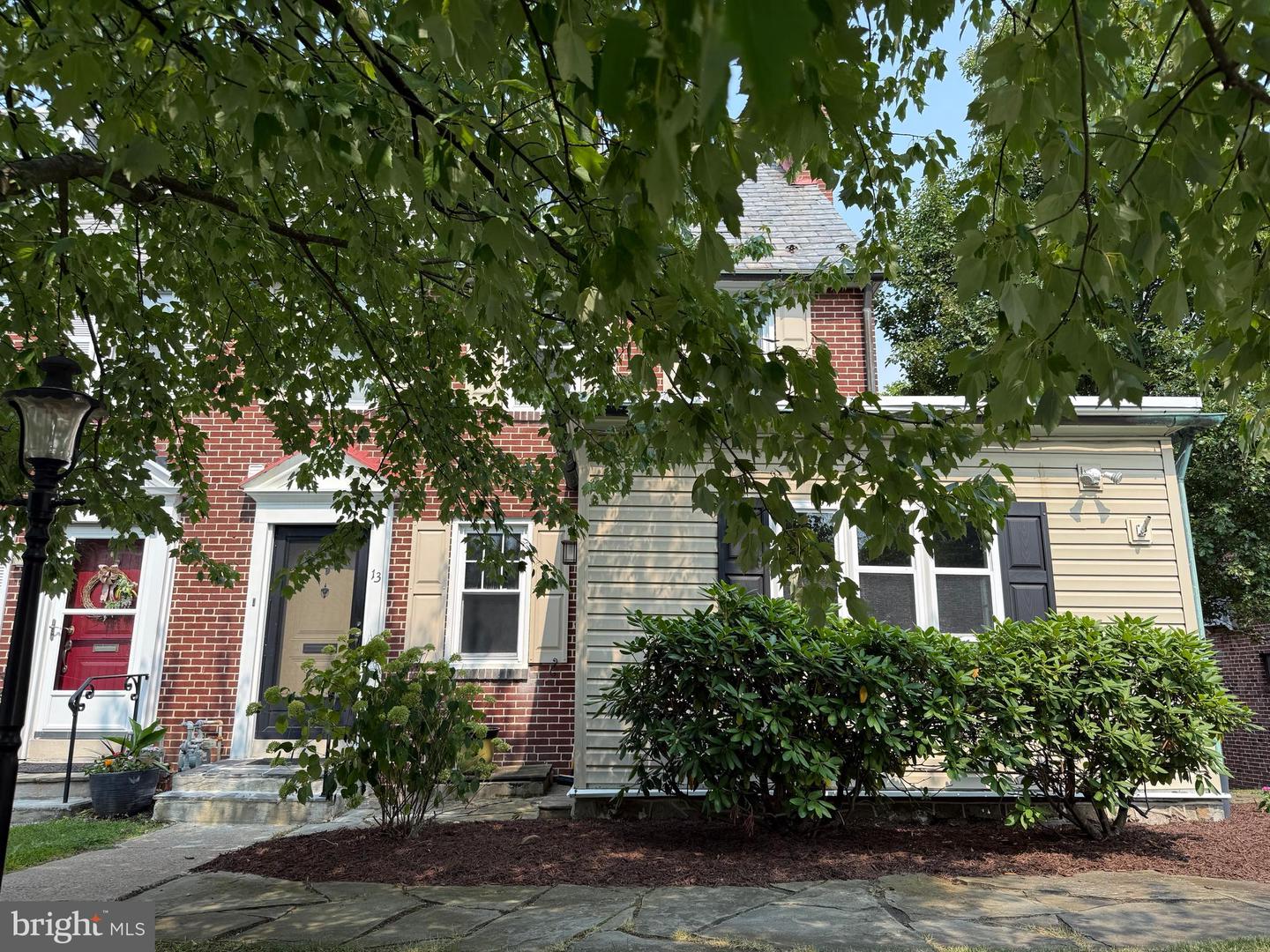 13 Endlich Ave Property Photo 2