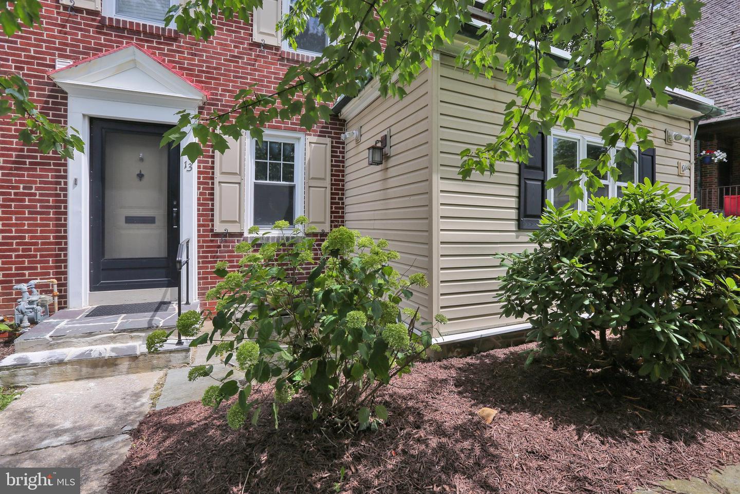 13 Endlich Ave Property Photo 6