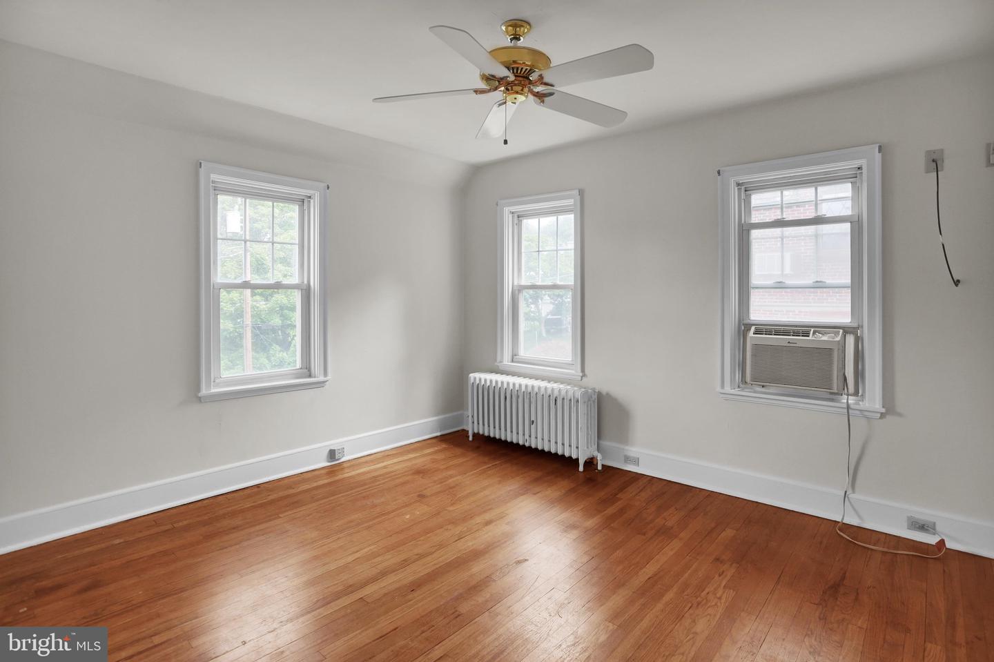 13 Endlich Ave Property Photo 14