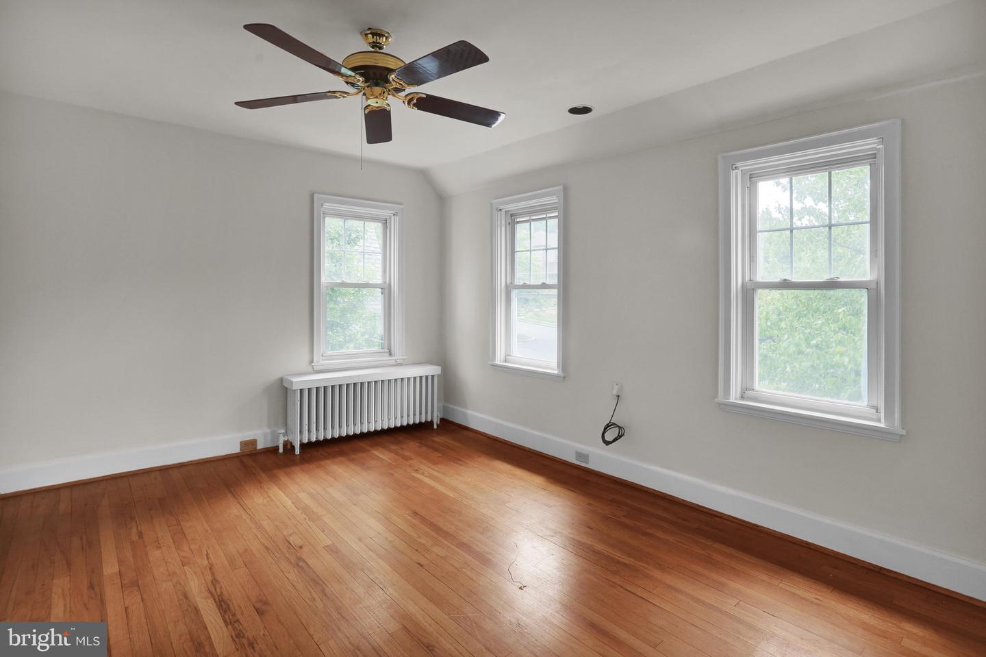 13 Endlich Ave Property Photo 18
