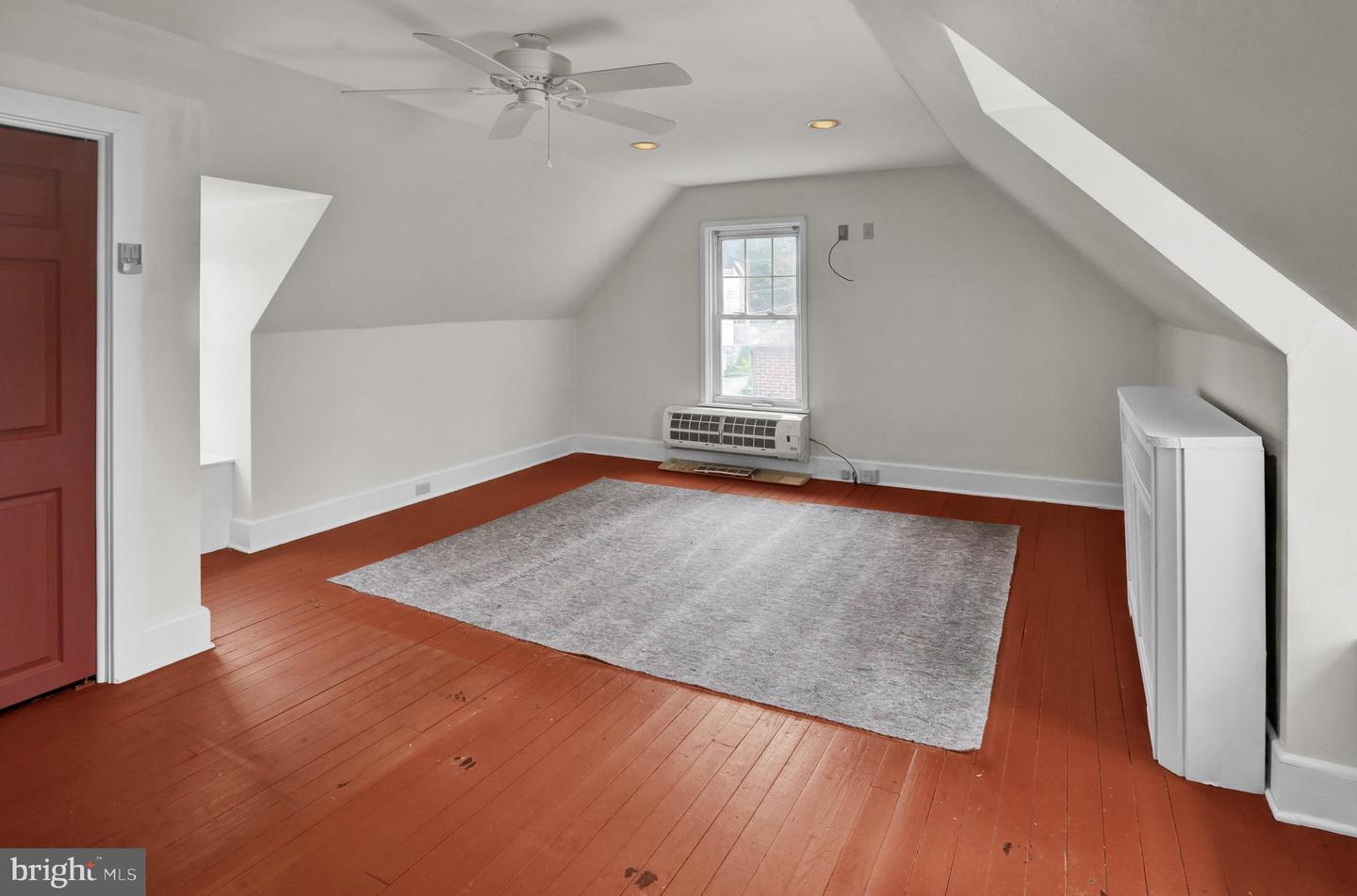 13 Endlich Ave Property Photo 20