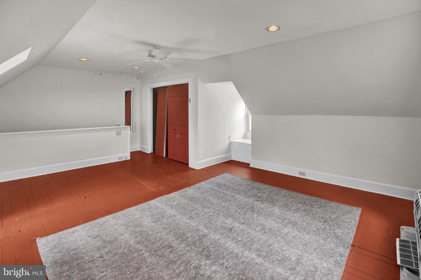 13 Endlich Ave Property Photo 21