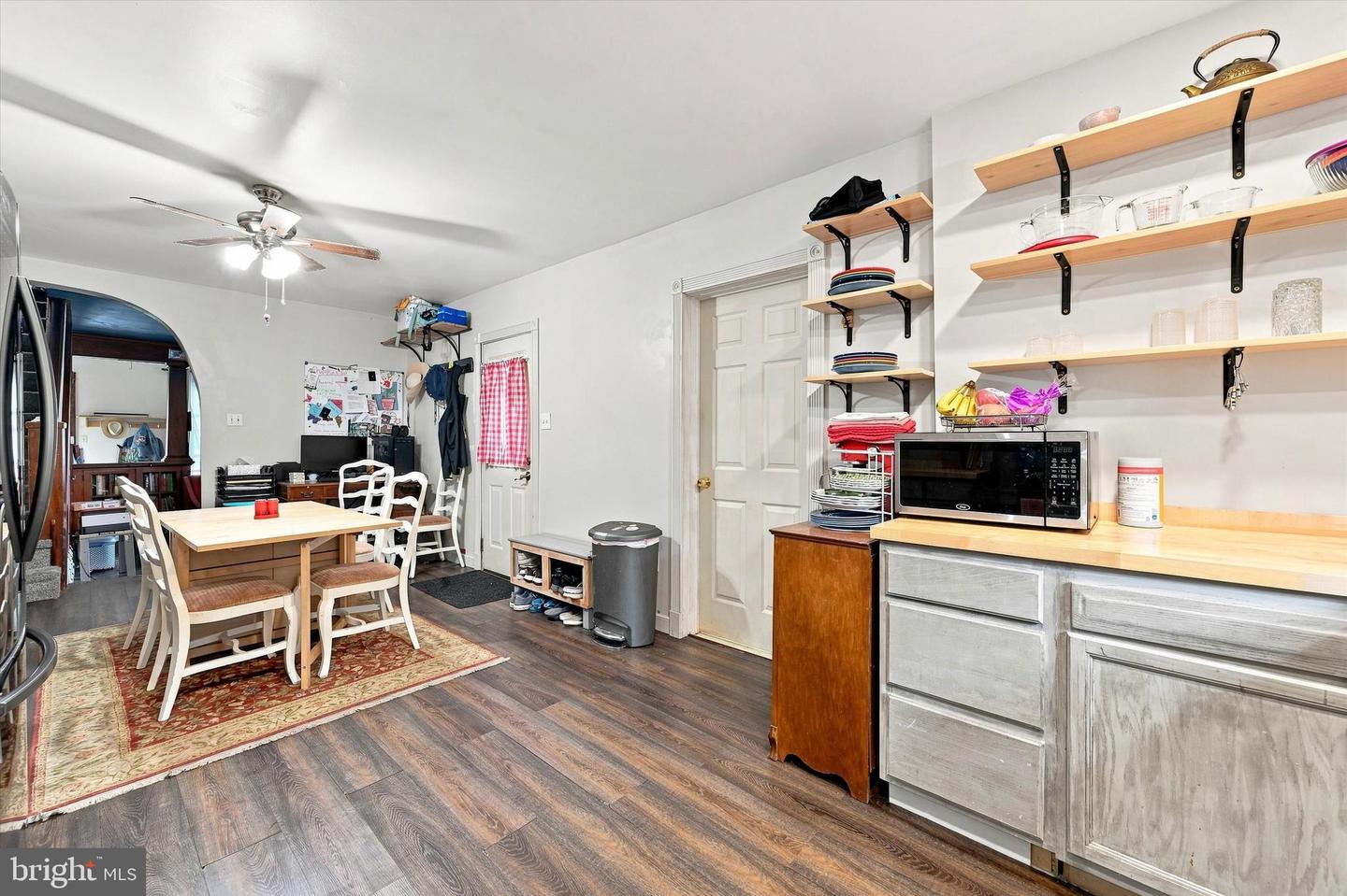 30 Walnut St Property Photo 8