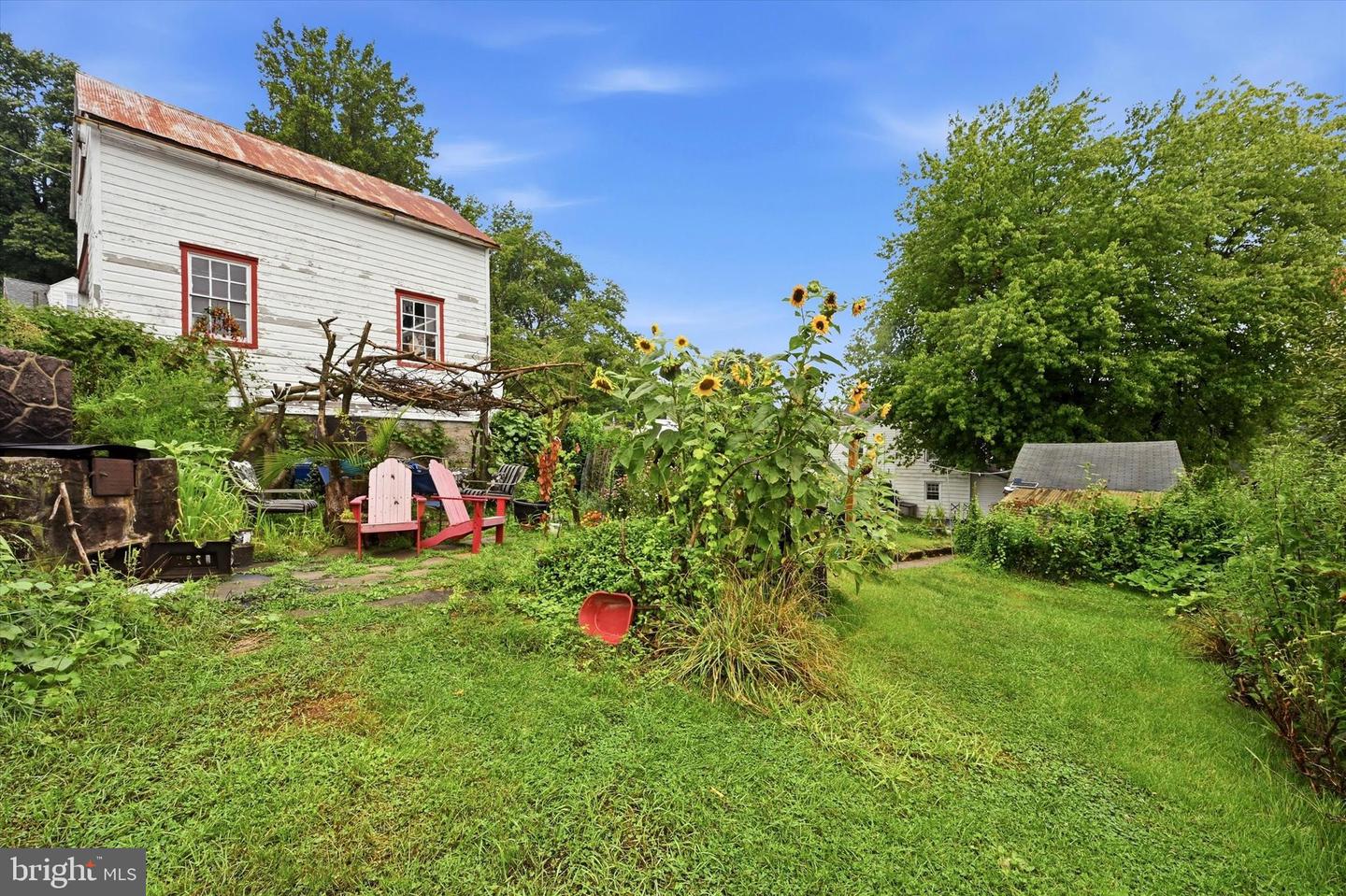 30 Walnut St Property Photo 34
