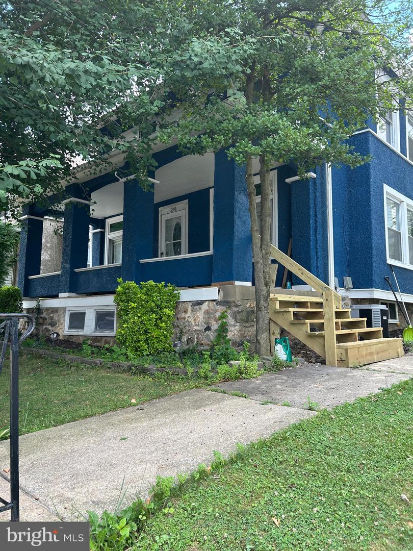 244 Carsonia Ave Property Photo 2