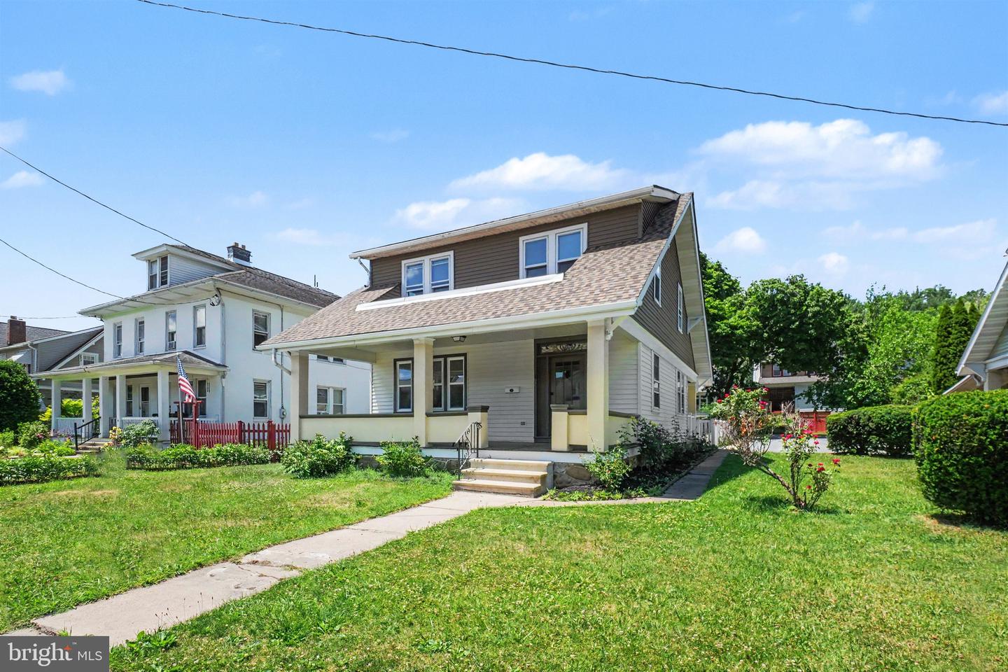 4 Myrtle Ave Property Photo 1