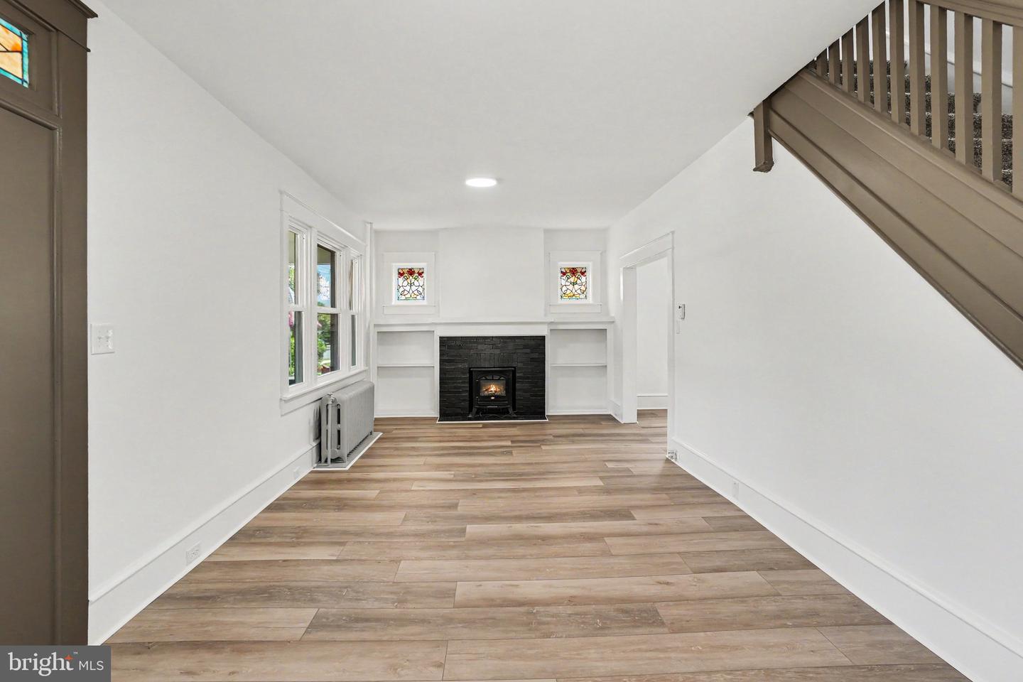 4 Myrtle Ave Property Photo 12
