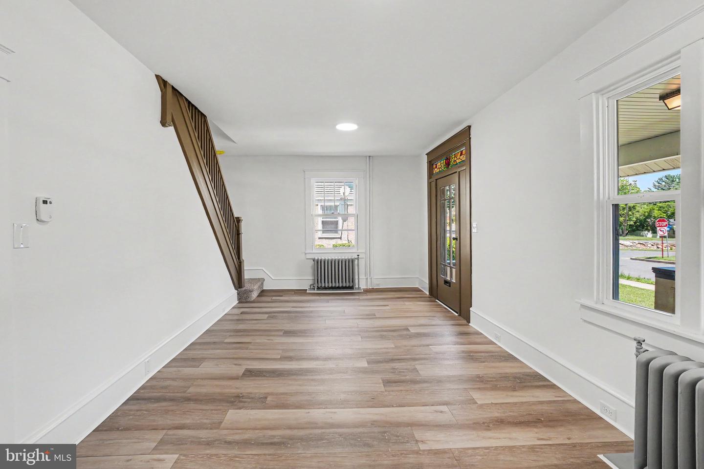 4 Myrtle Ave Property Photo 15