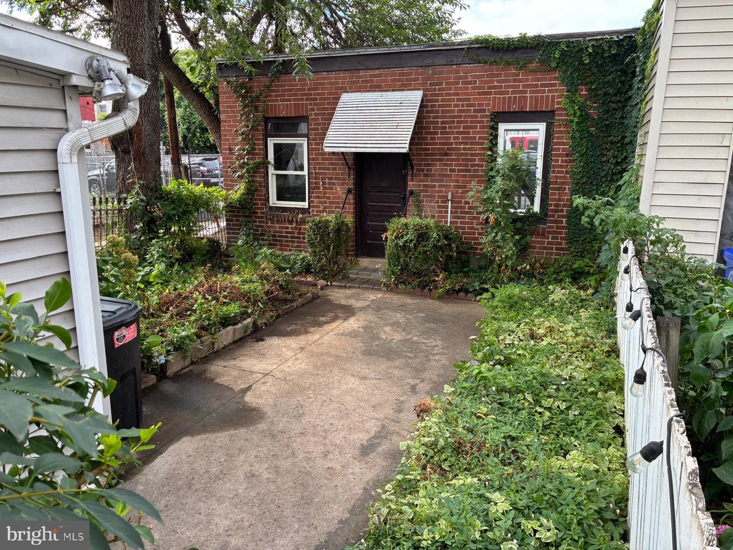 417 Chestnut St Property Photo 32