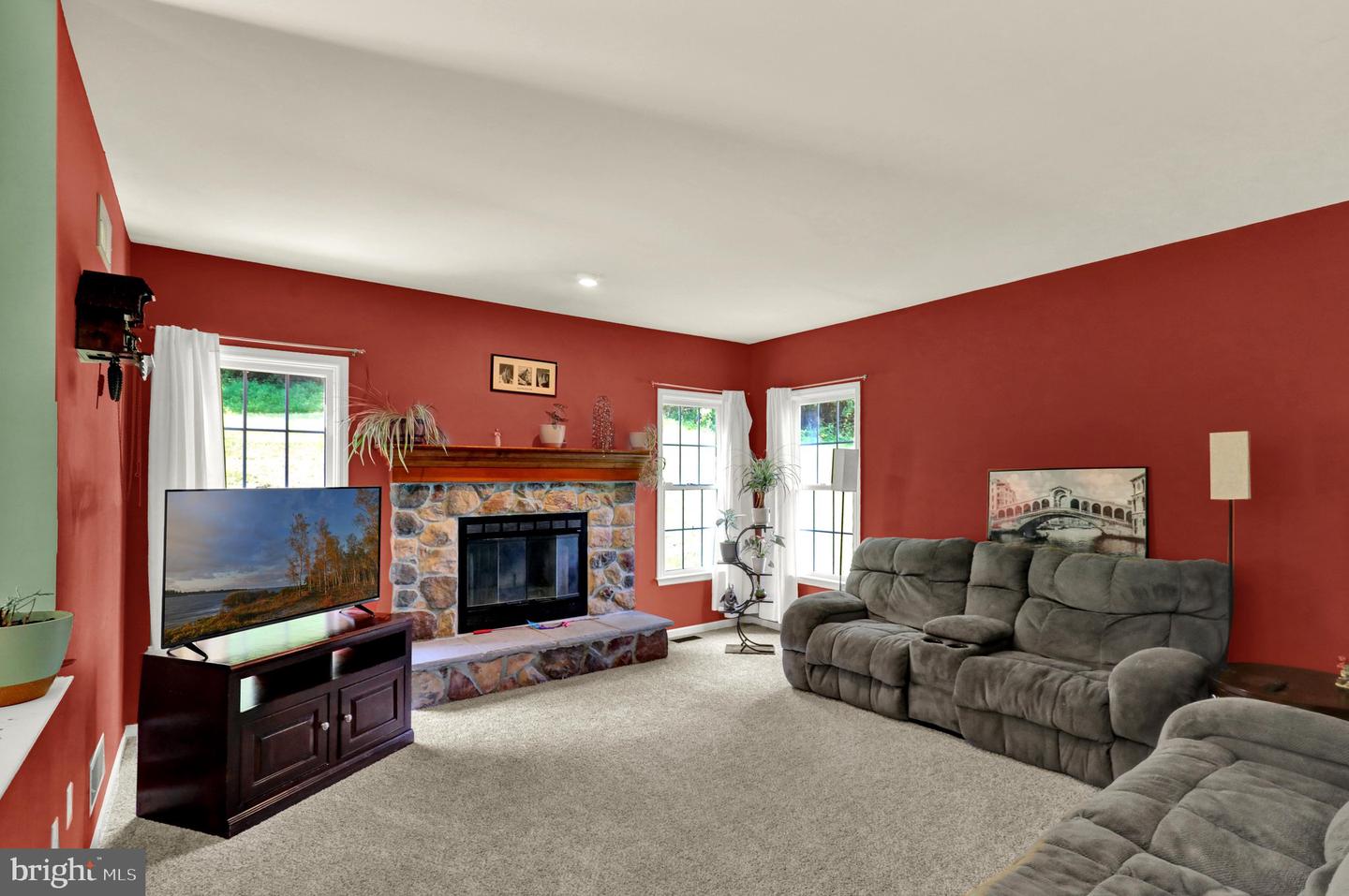 851 Schoffers Rd Property Photo 34