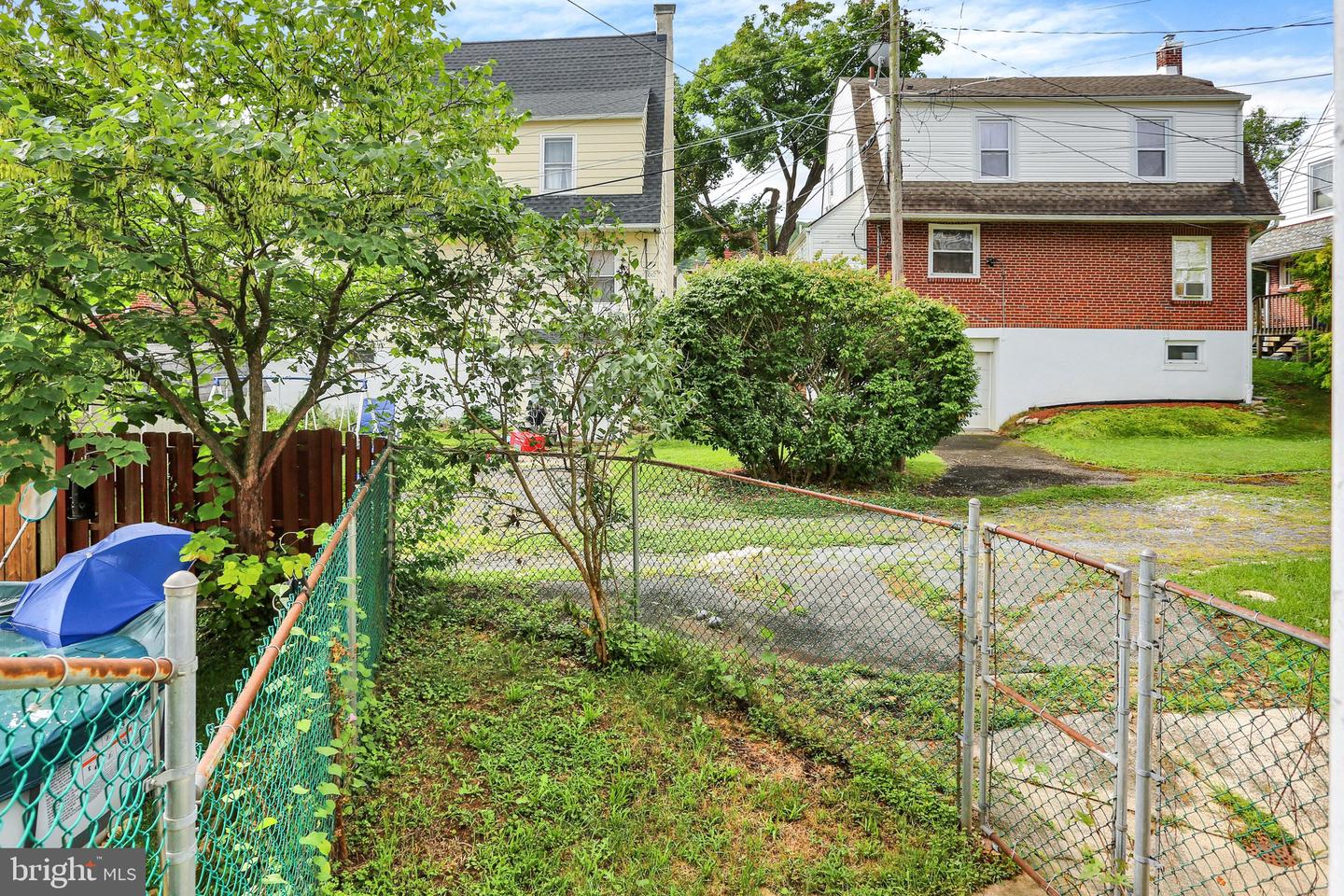 2532 Glenn Ter Property Photo 27