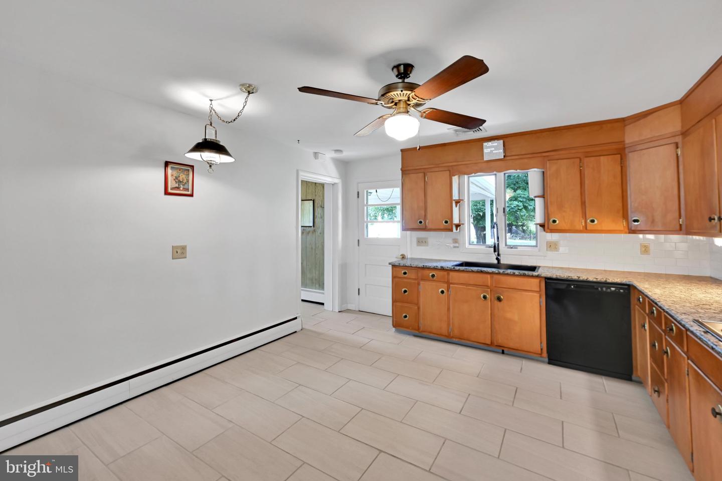 176 Wernersville Property Photo 10