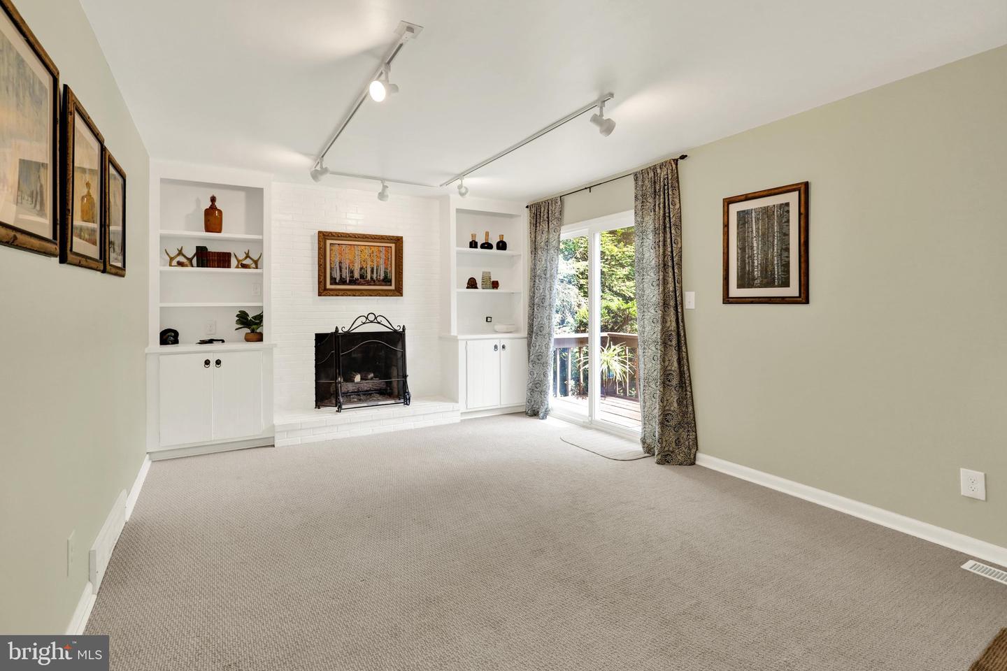 7 Sandy Way Property Photo 11