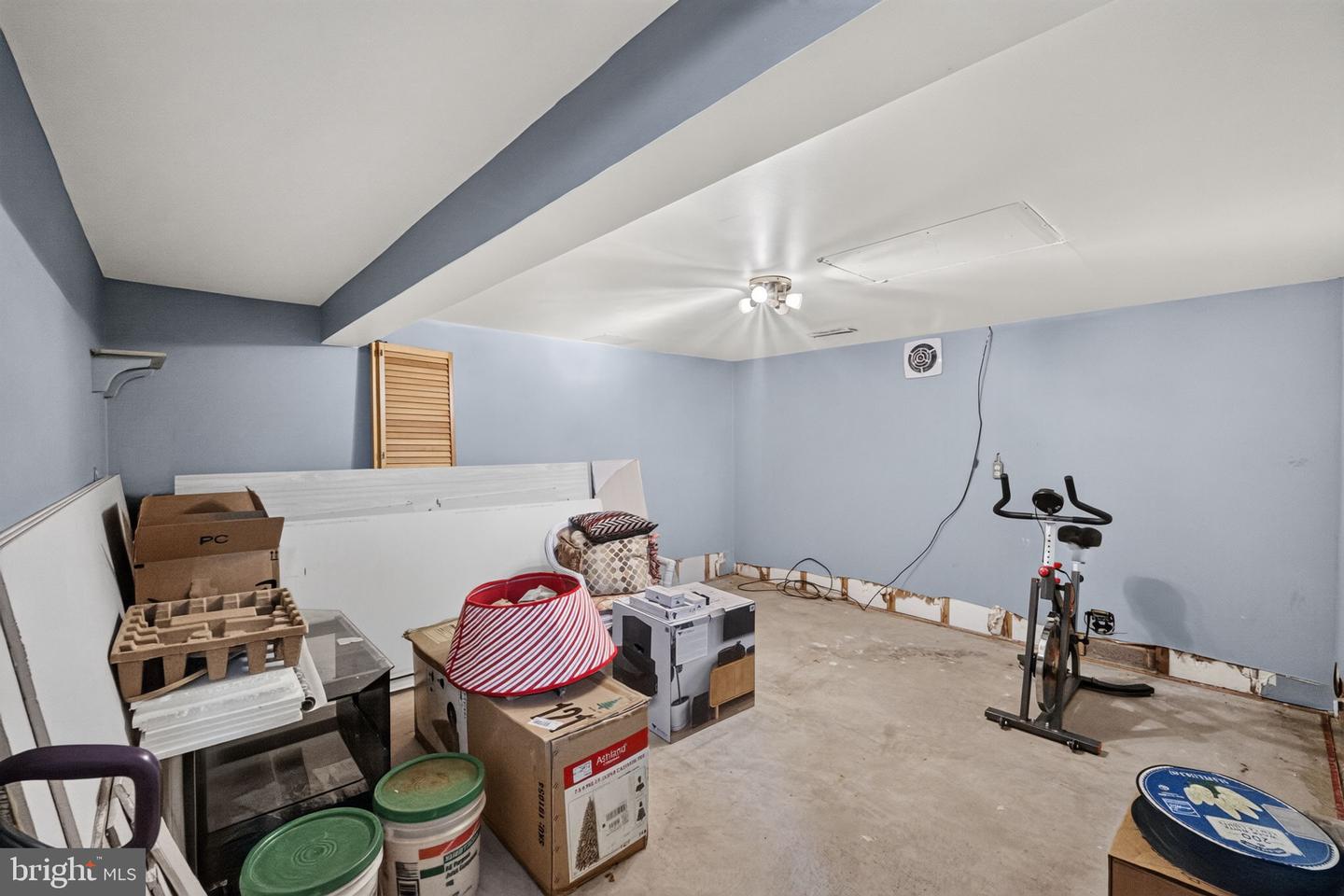 205 Elwyn Ave Property Photo 33