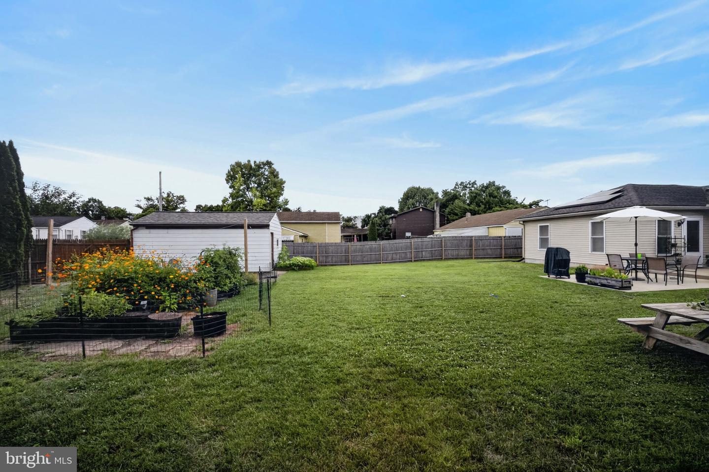 205 Elwyn Ave Property Photo 42