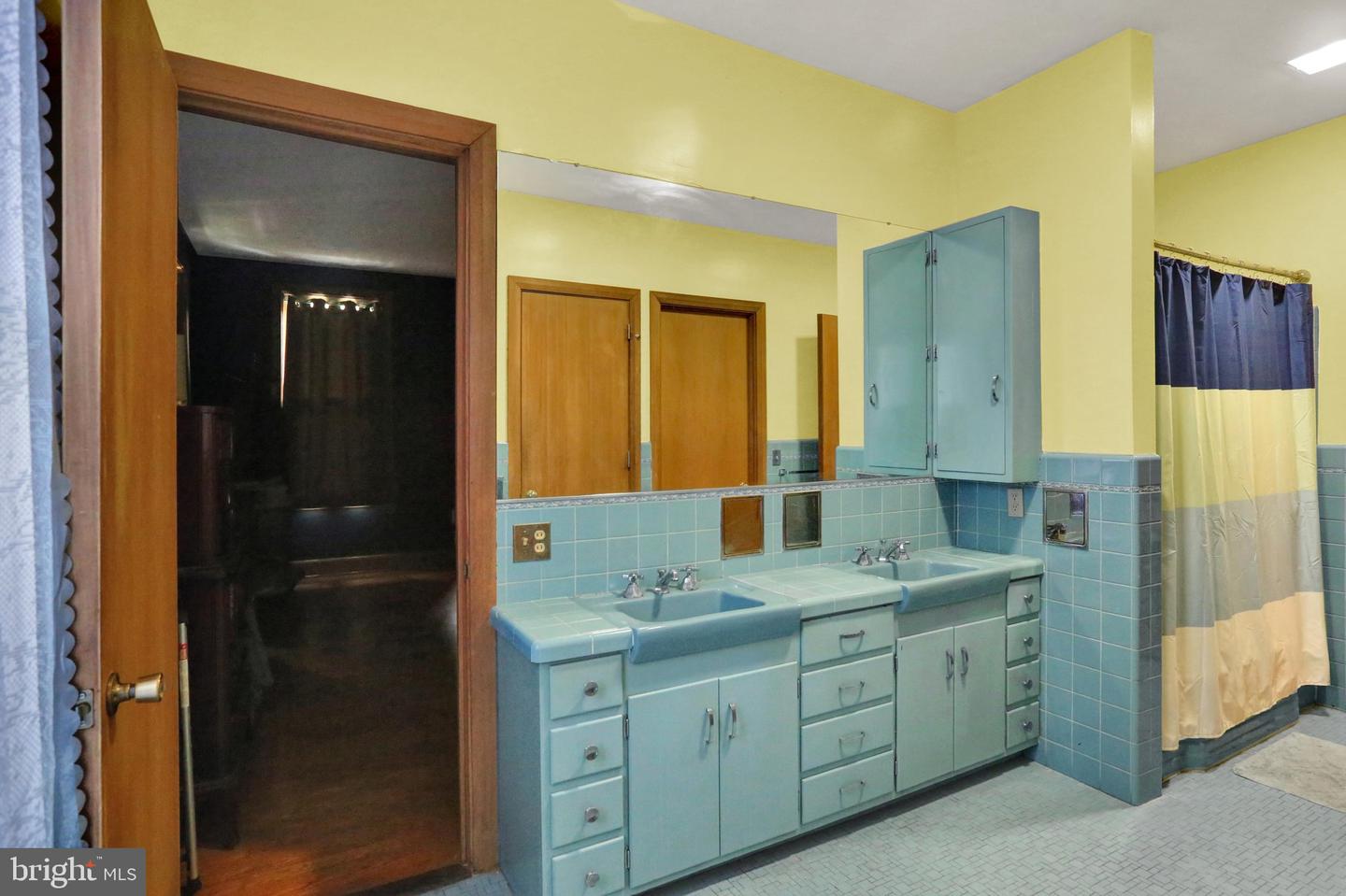 132 Windsor St Property Photo 26