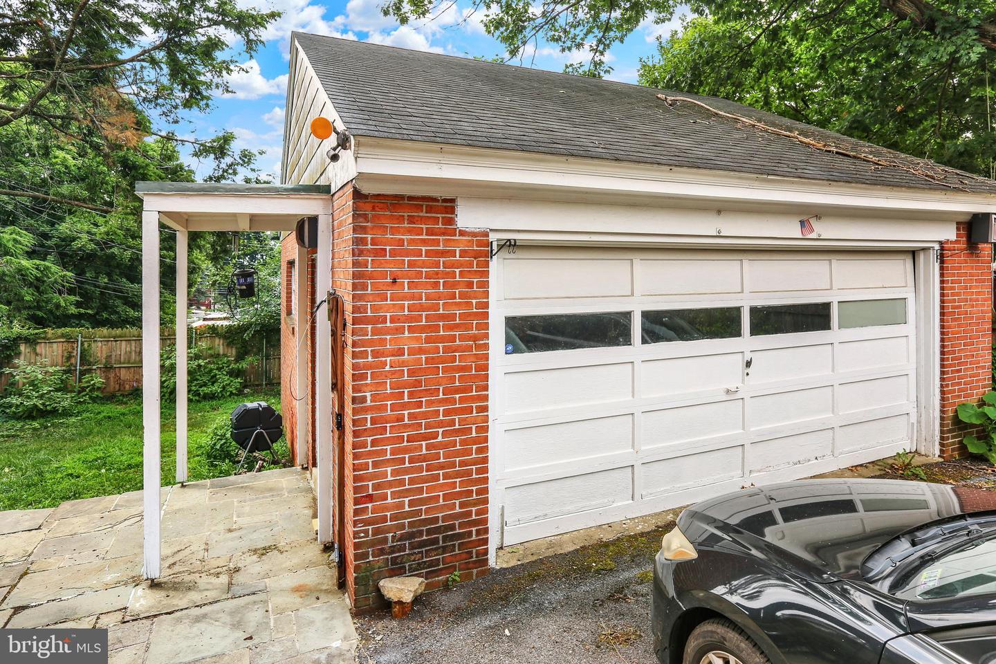 132 Windsor St Property Photo 42