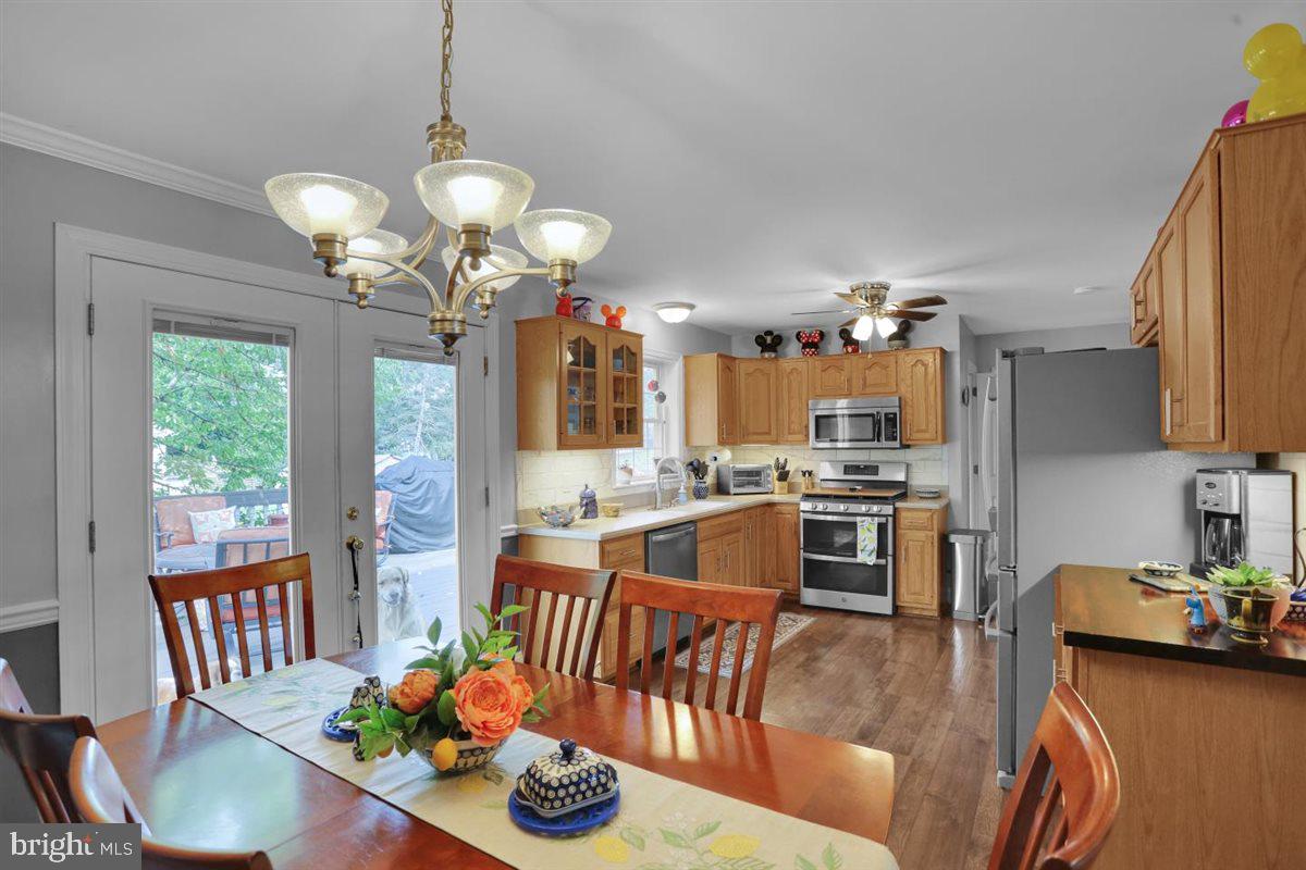 314 Winding Way Property Photo 7