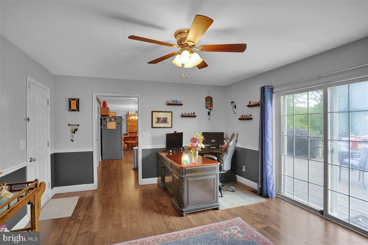 314 Winding Way Property Photo 15