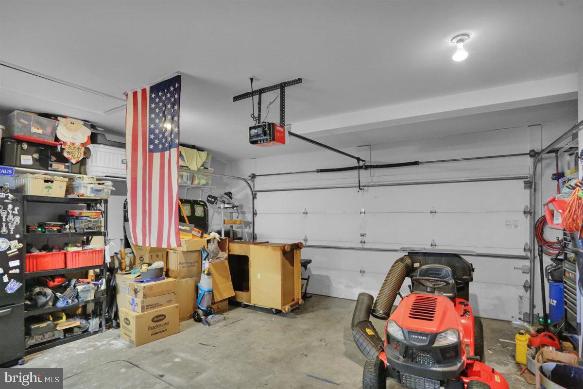 314 Winding Way Property Photo 16