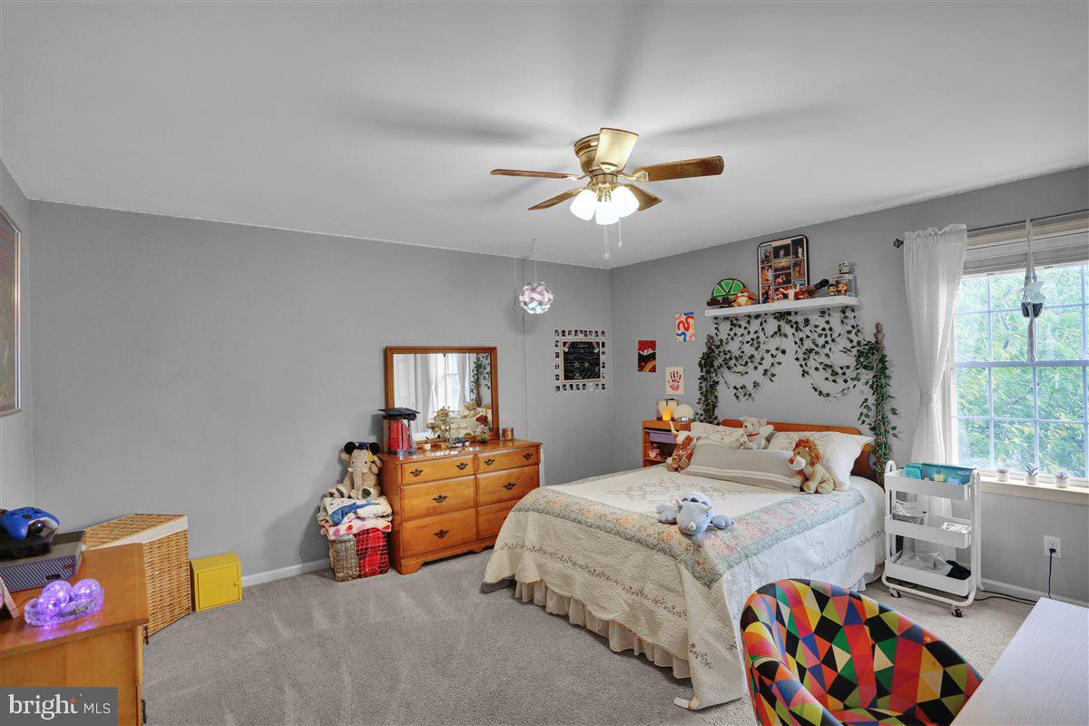 314 Winding Way Property Photo 22