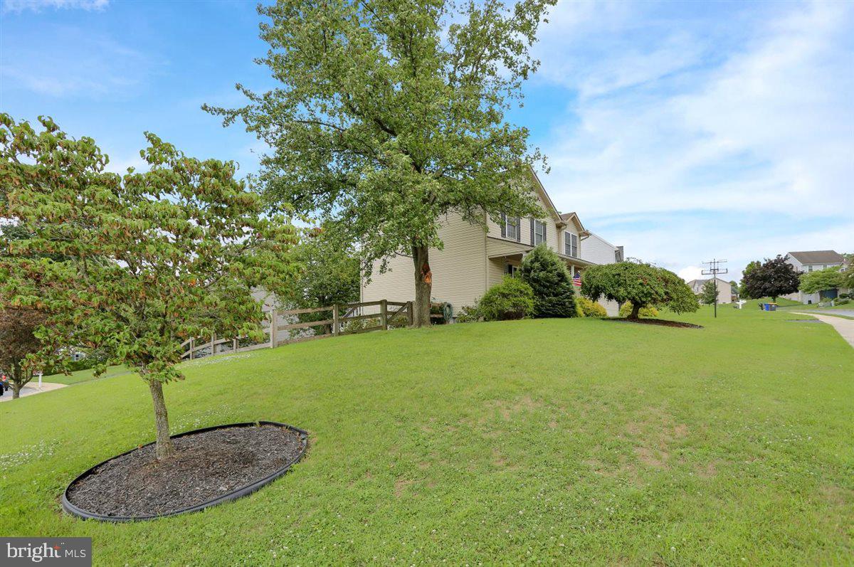 314 Winding Way Property Photo 37
