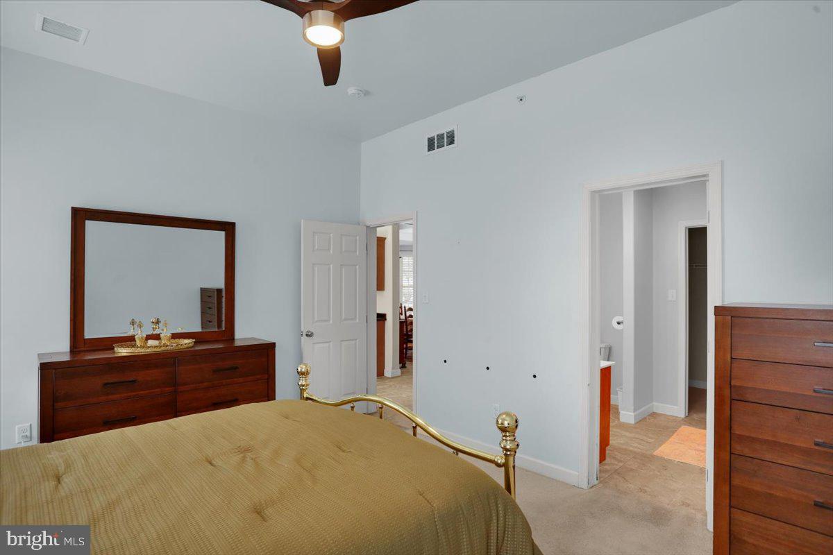 305 Emerald Ln Property Photo 16