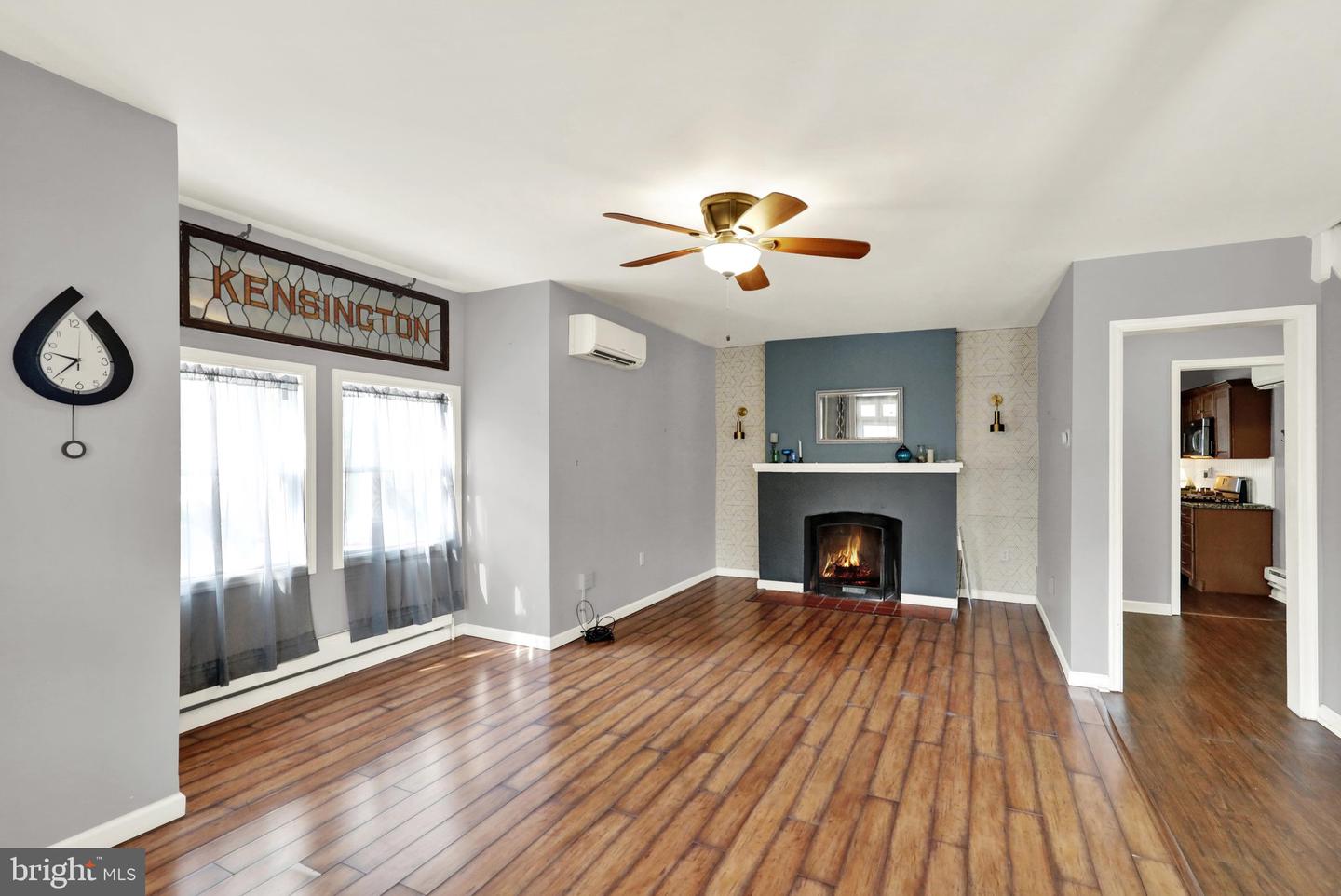 36 Laird St Property Photo 9