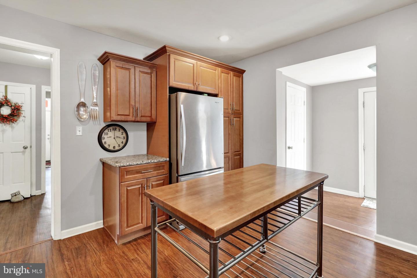 36 Laird St Property Photo 15