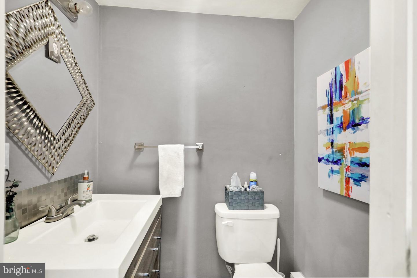 36 Laird St Property Photo 17