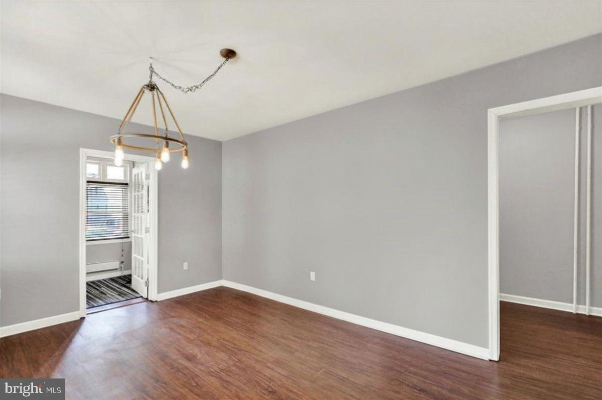 36 Laird St Property Photo 22