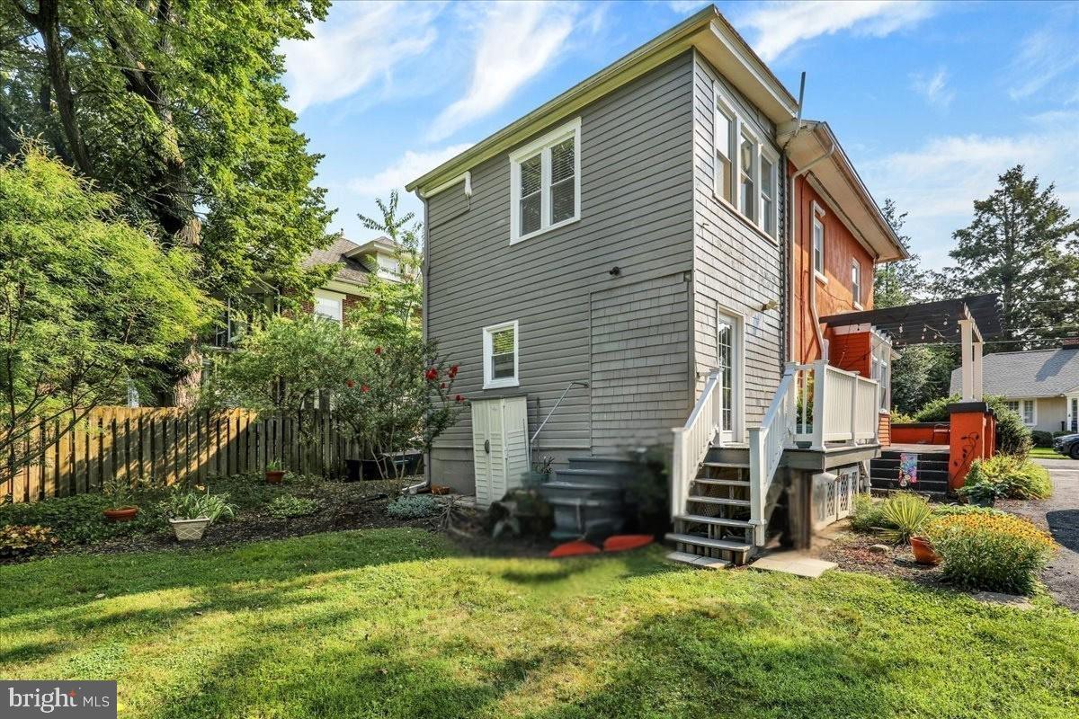 36 Laird St Property Photo 38
