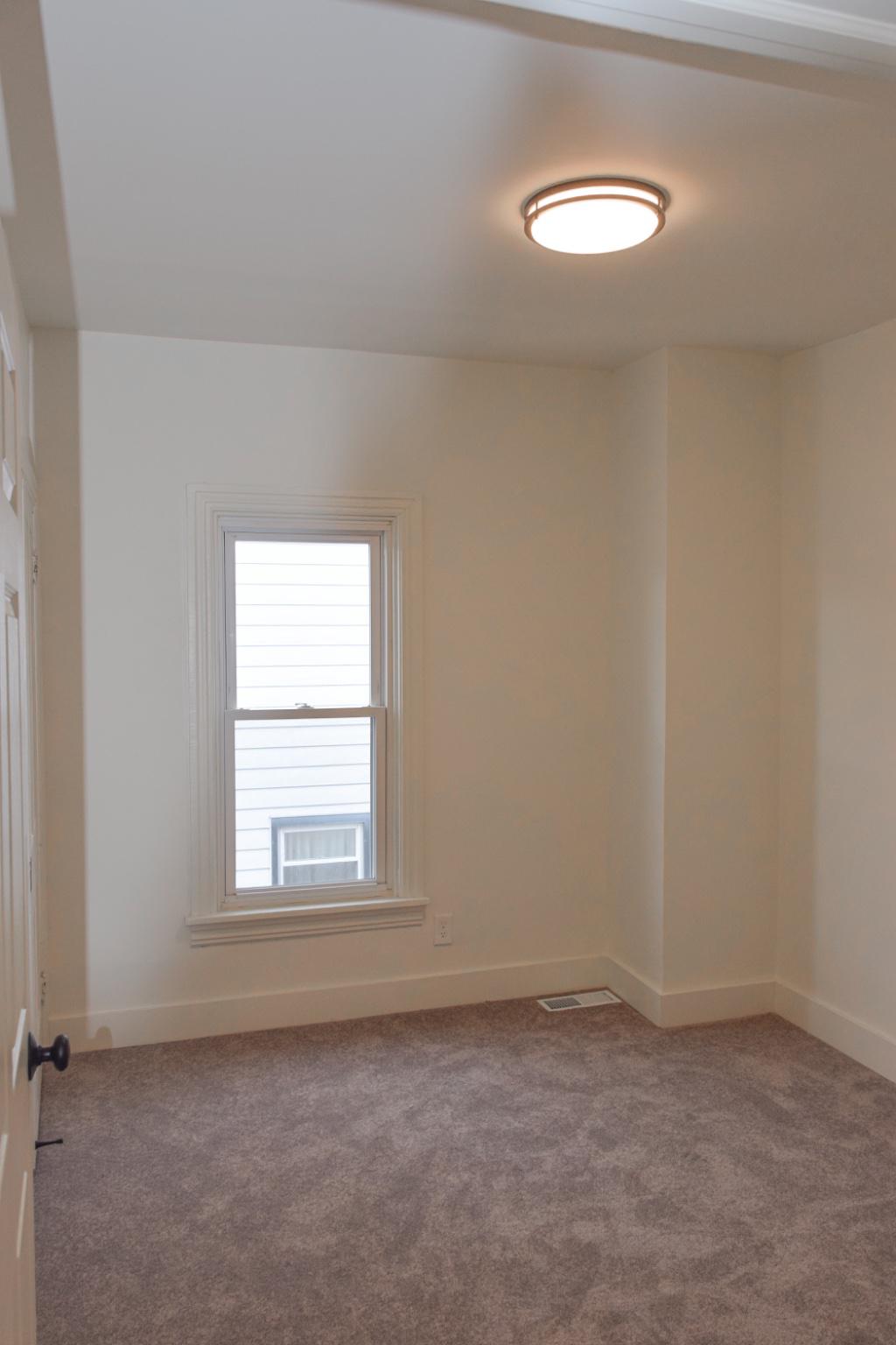 117 N Robeson St Property Photo 8
