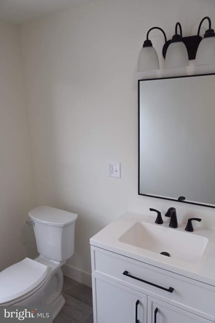 117 N Robeson St Property Photo 11