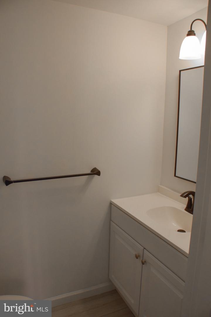 117 N Robeson St Property Photo 16