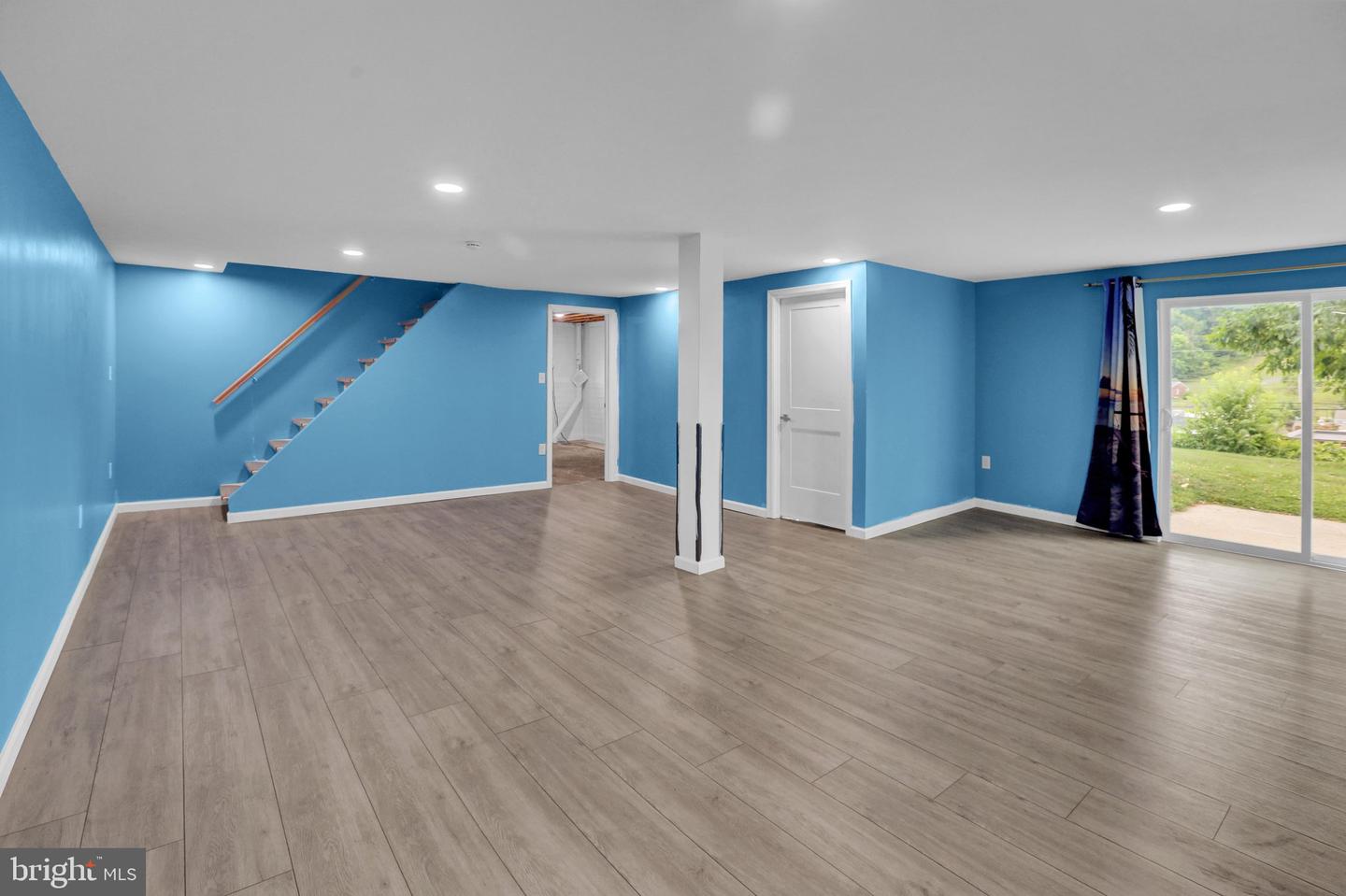 134 Gerald Ave Property Photo 22