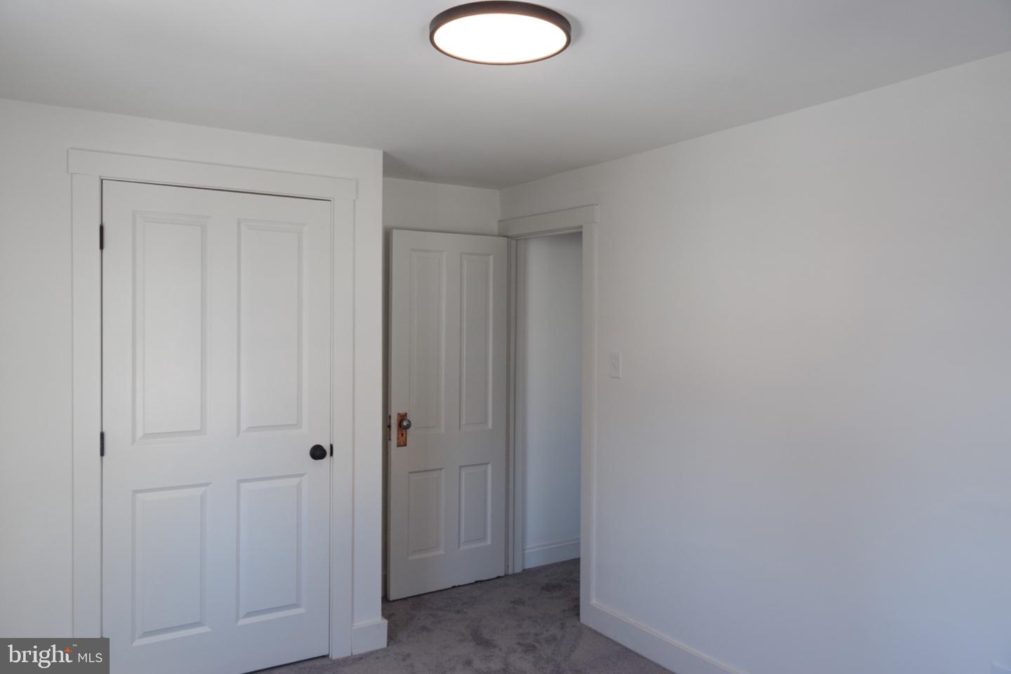 119 N Robeson St Property Photo 16