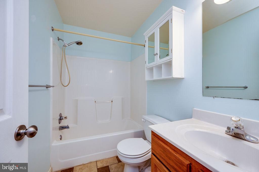 114 Eagles Ln Property Photo 29