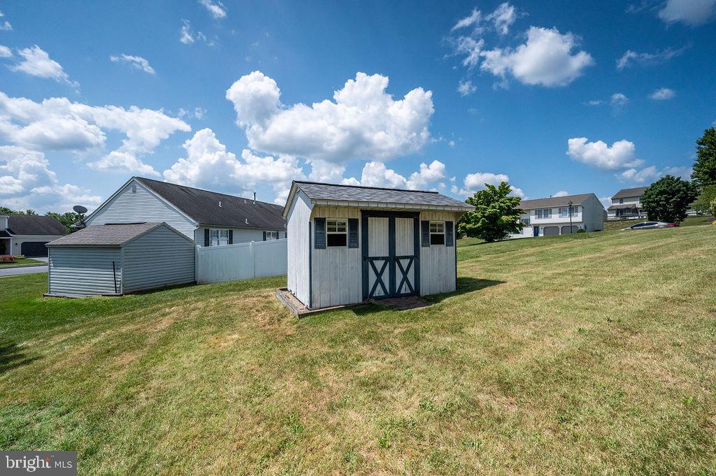 114 Eagles Ln Property Photo 47