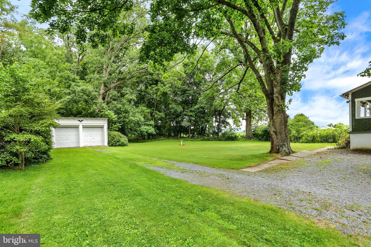 185 Stitzer Property Photo 34