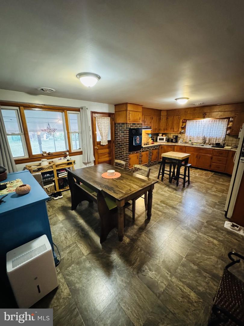 4705 Saint George Property Photo 10