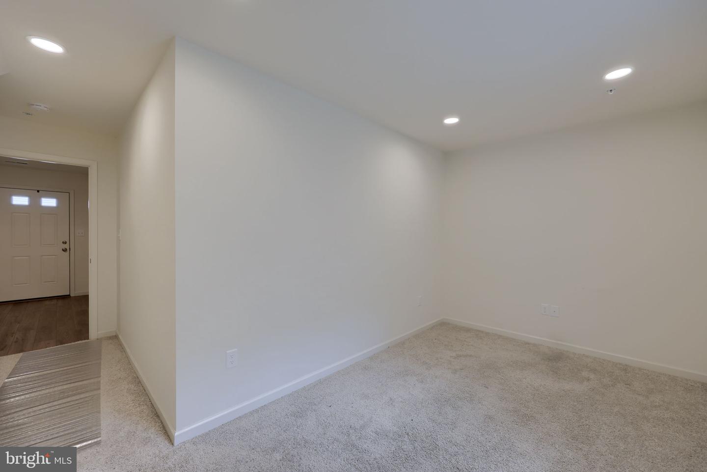 111 Kuechler Ct #lot 21 Property Photo 4