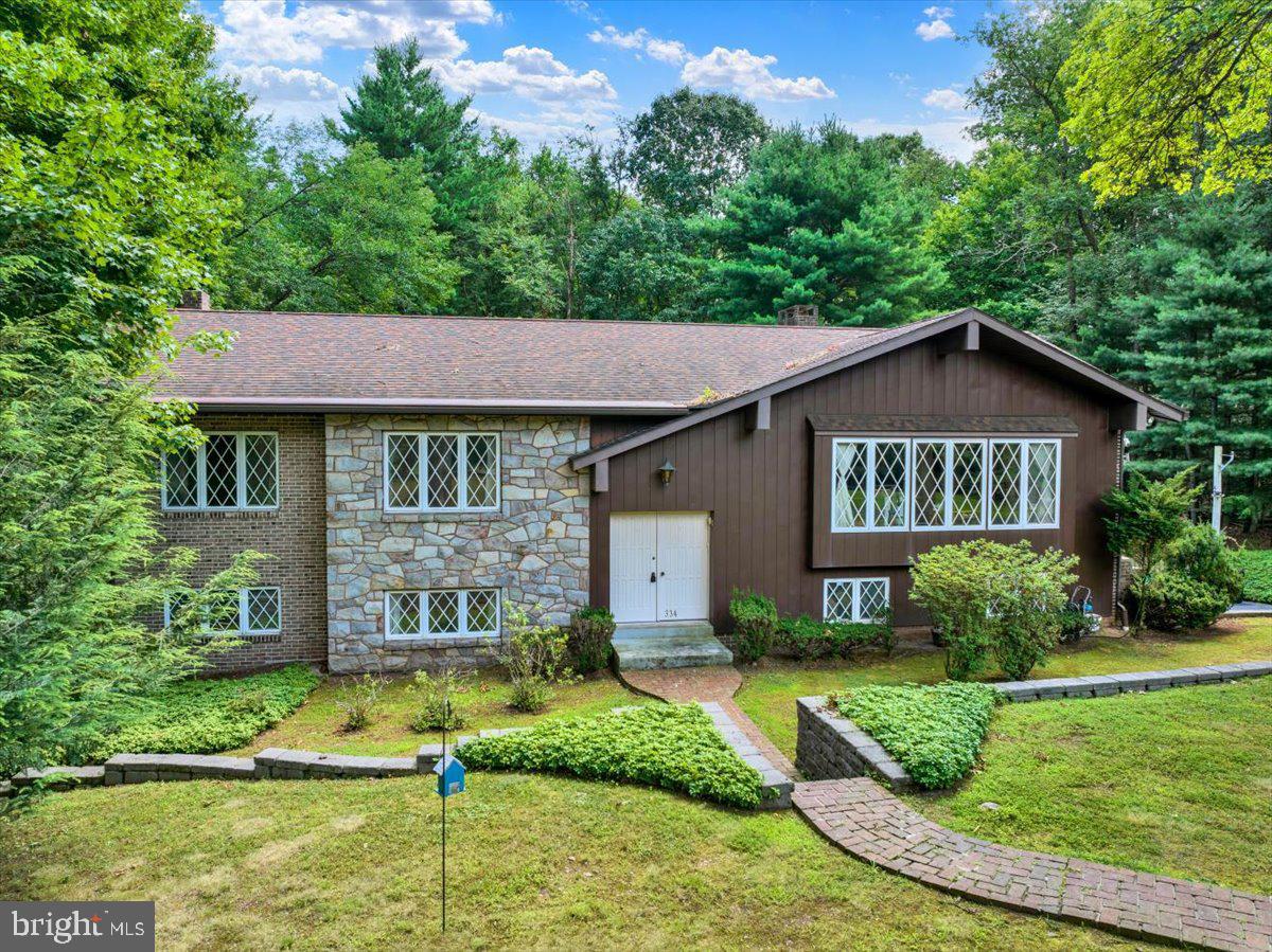 334 Candy Rd Property Photo 3